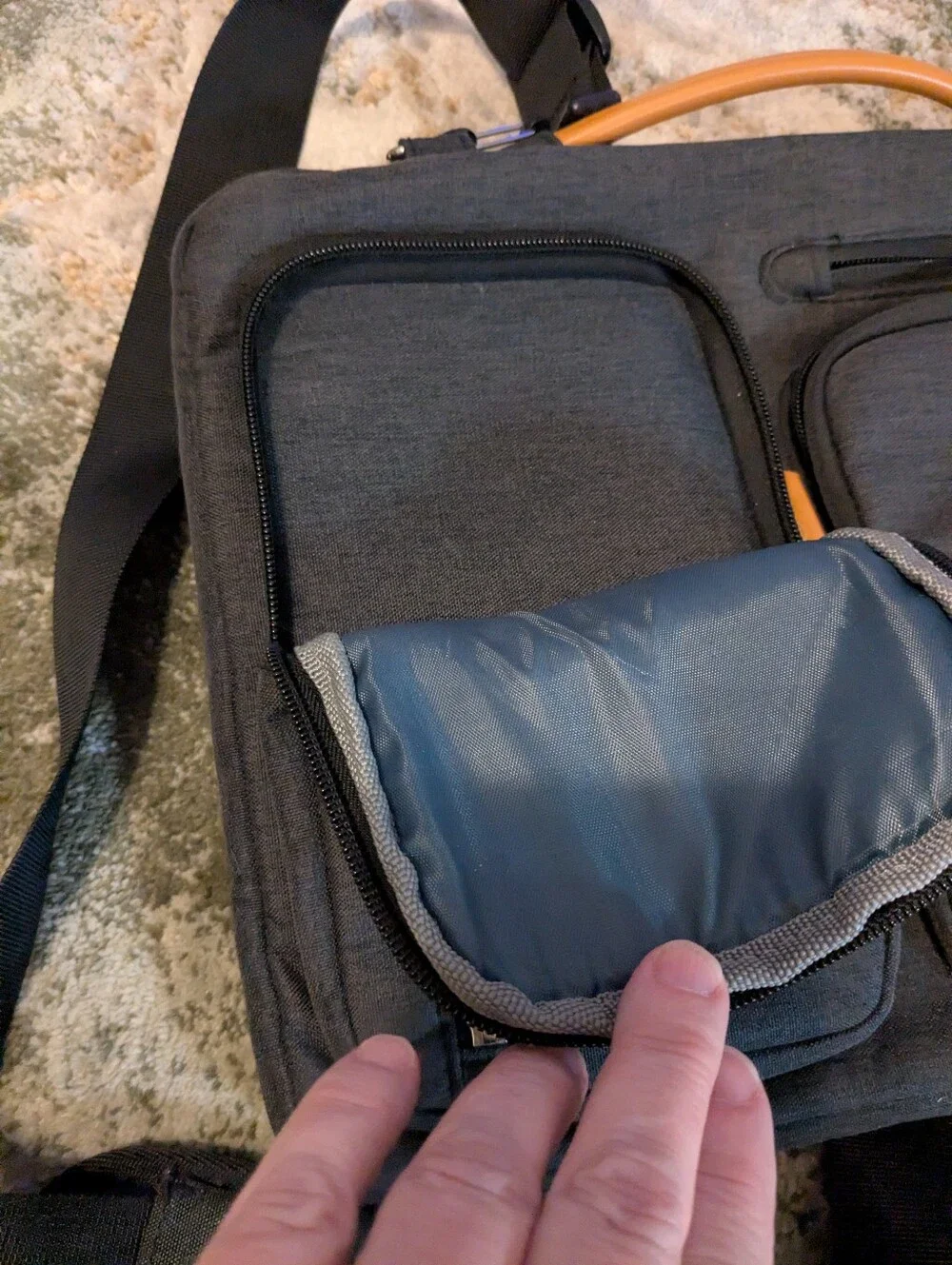 Mosiso black crossbody